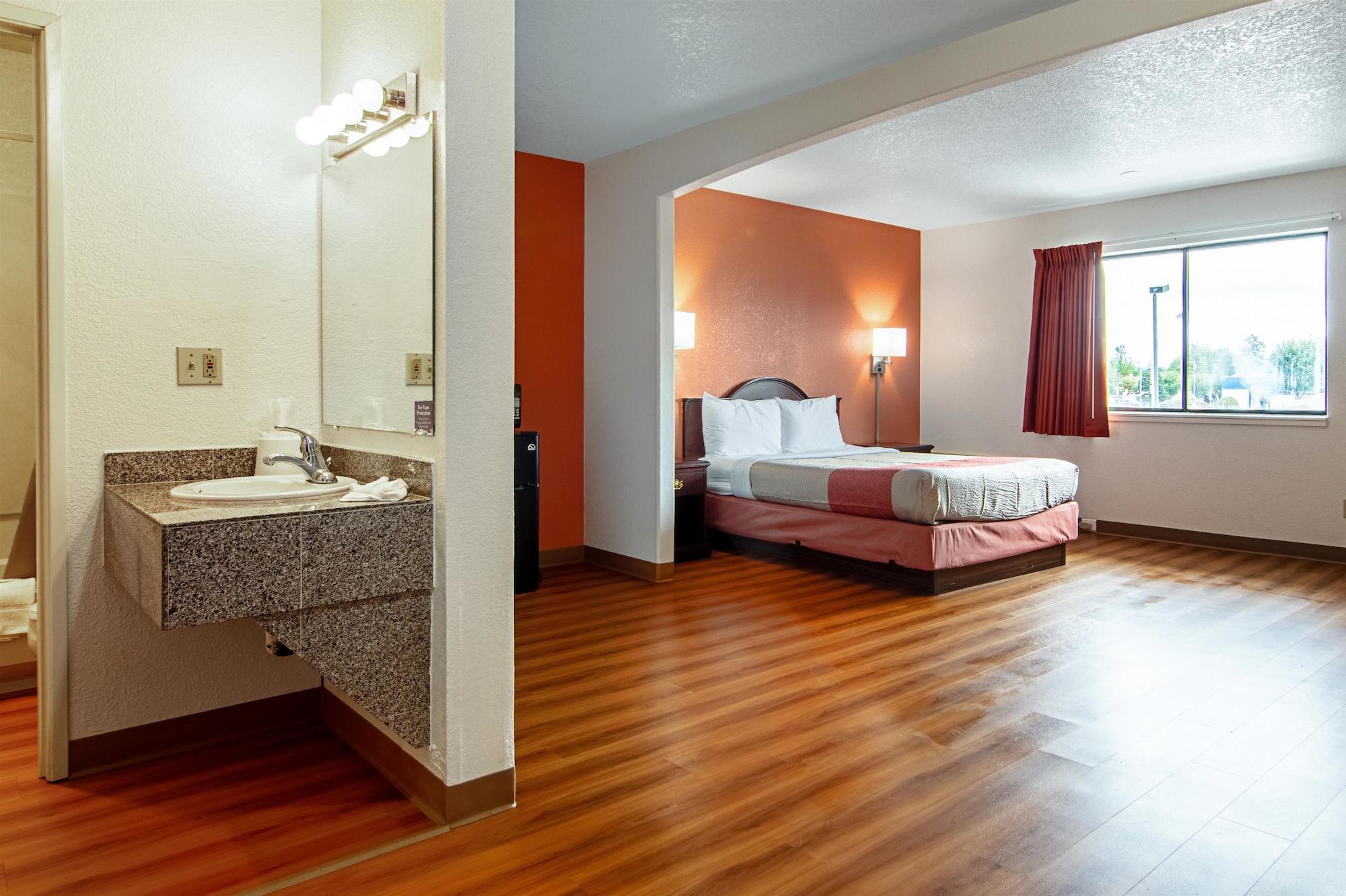 Motel 6 Gresham, Or - Portland エクステリア 写真