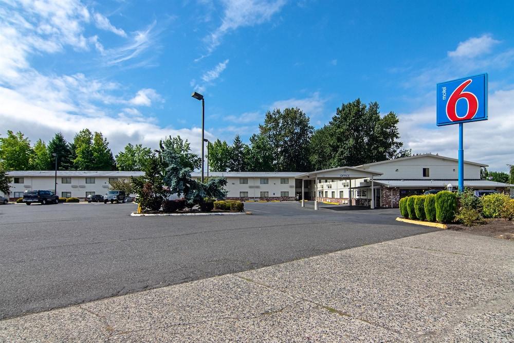 Motel 6 Gresham, Or - Portland エクステリア 写真